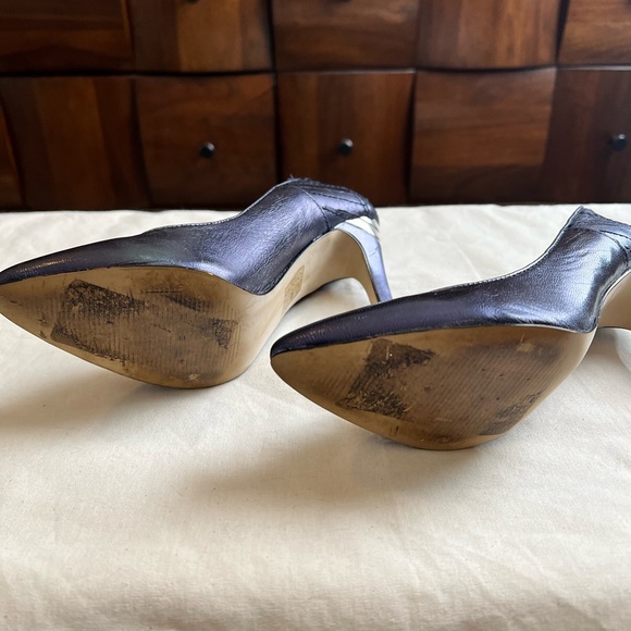 Dolce Vita pumps in pewter. - Picture 6 of 6